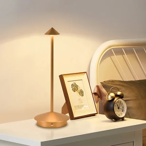 Rechargeable Table Lamp Led Touch Sensor Desktop Night Light Wireless Reading Lamp For Restaurant Hotel Bar 5